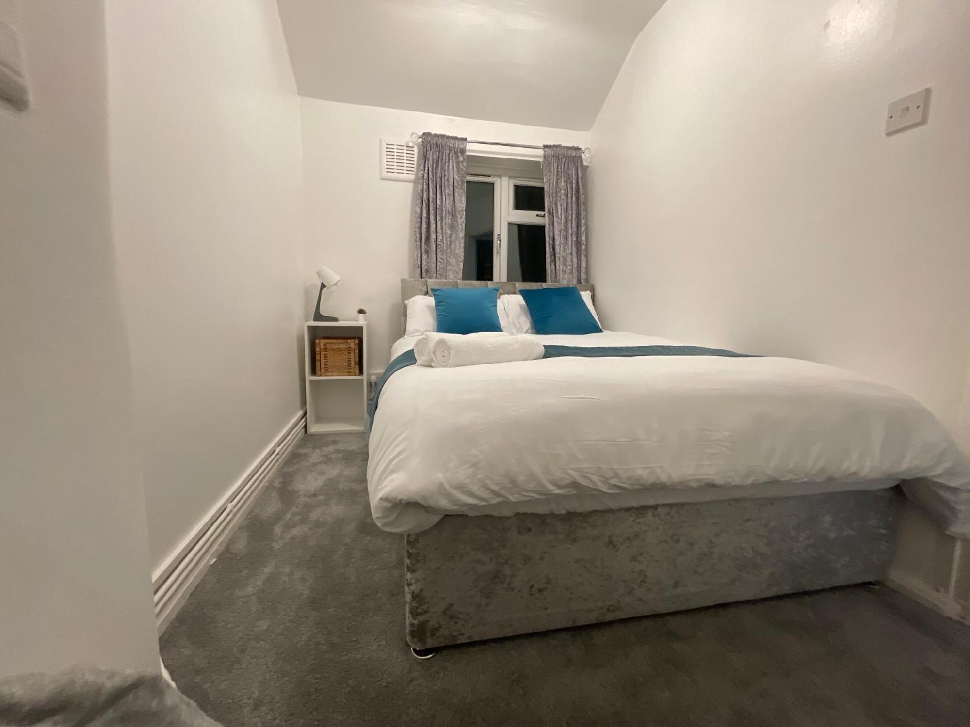 Tooting Lodge London - Cosy 2 Bedroom House With Garden, 5 Mins Walk To Tube Station Exterior photo